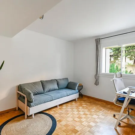 公寓 Charming T3 Of 60 M2 With Balcony In *